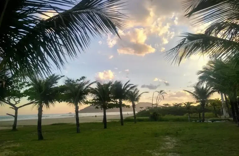 Praia de Maitinga em Bertioga