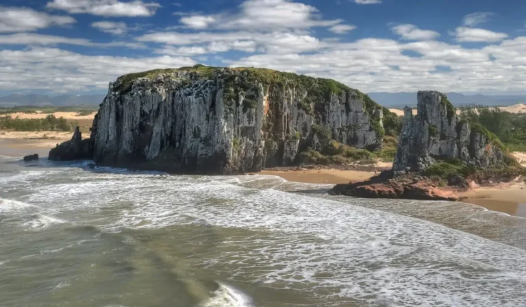 Praia da Guarita em Torres RS