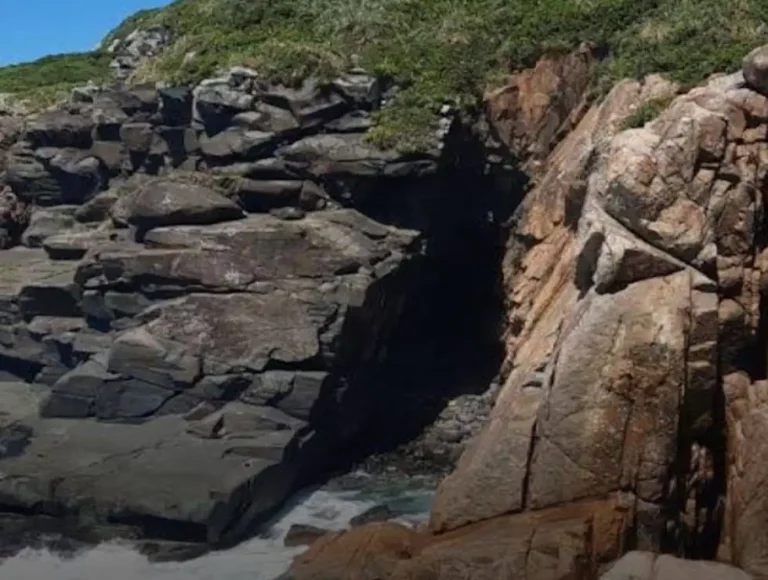 caverna do santinho em florianópolis
