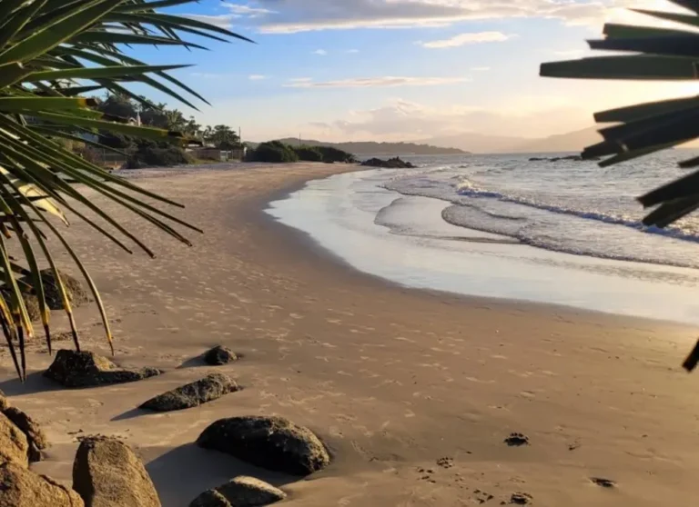 Praia da Galega em Florianópolis