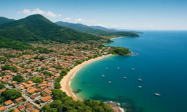 Melhores Praias de Ubatuba Perto do Centro